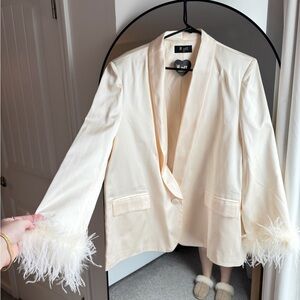 Bridal Elegant Cream Feather-Trimmed Women's Blazer